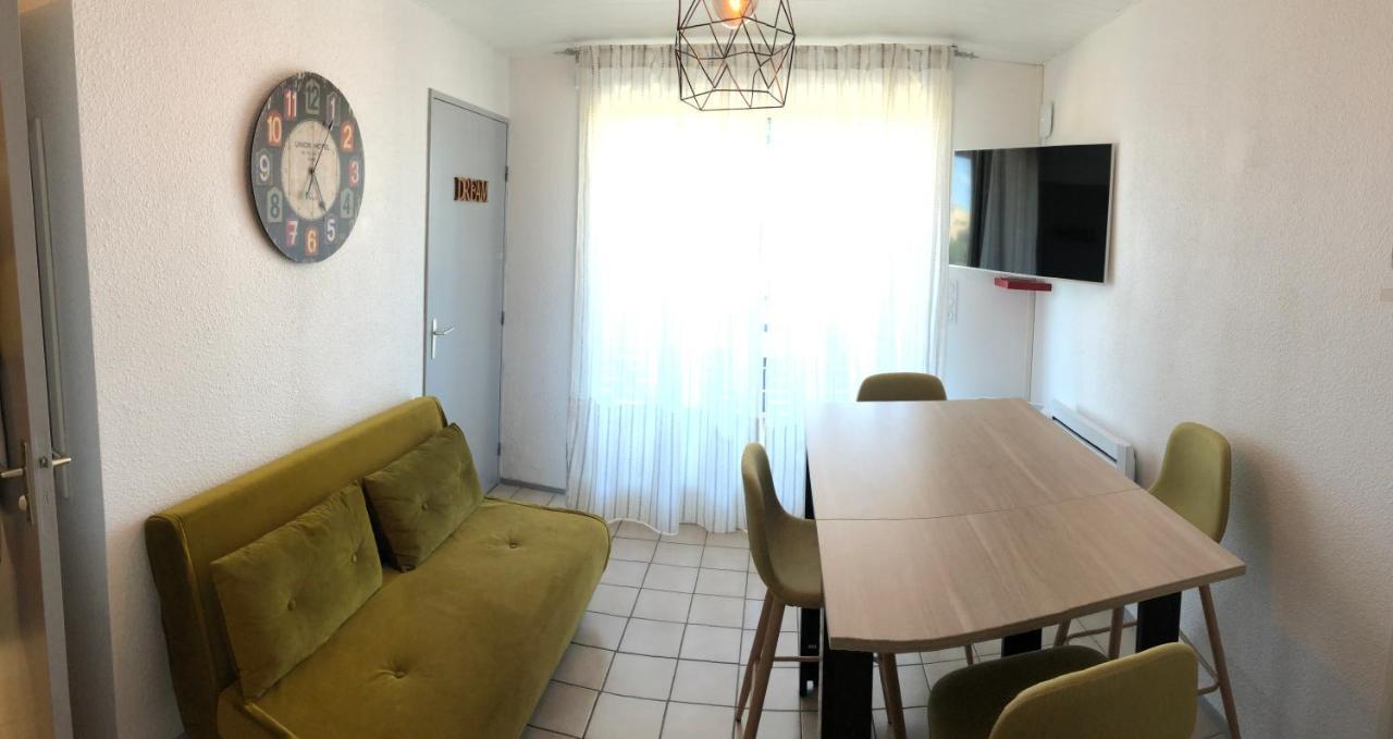 Appartement Climatise Avec Piscine & Mer Bleu Marine Lacanau Bagian luar foto