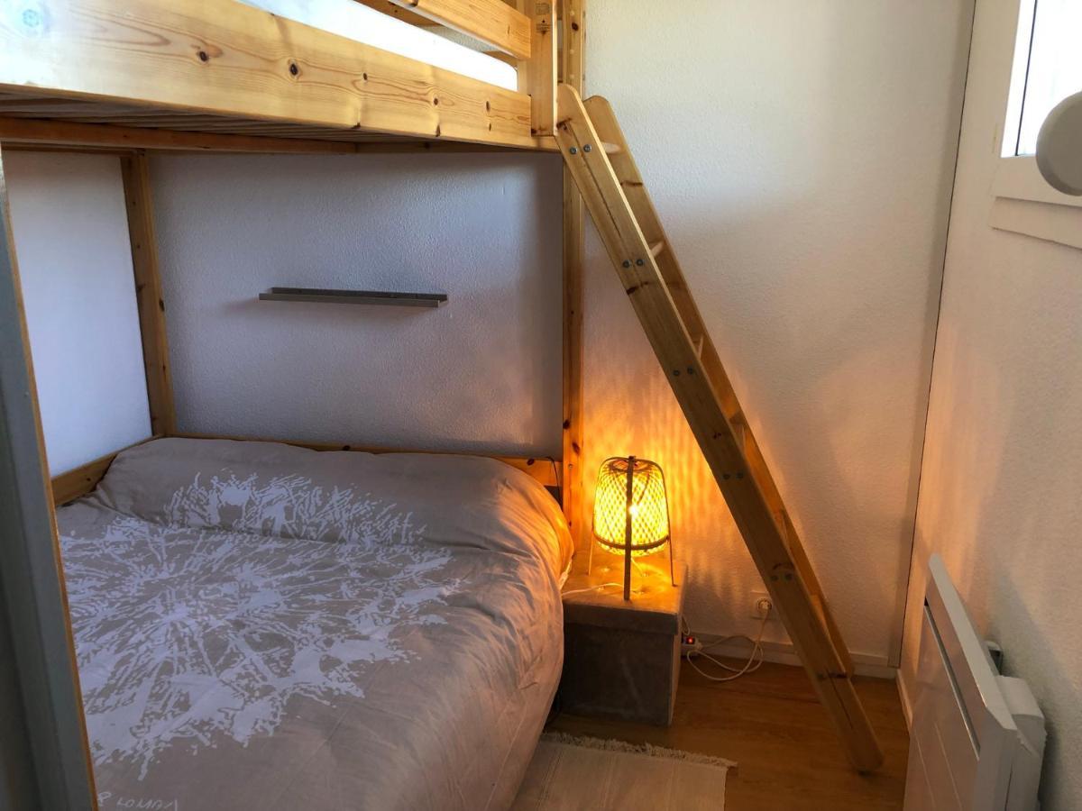 Appartement Climatise Avec Piscine & Mer Bleu Marine Lacanau Bagian luar foto